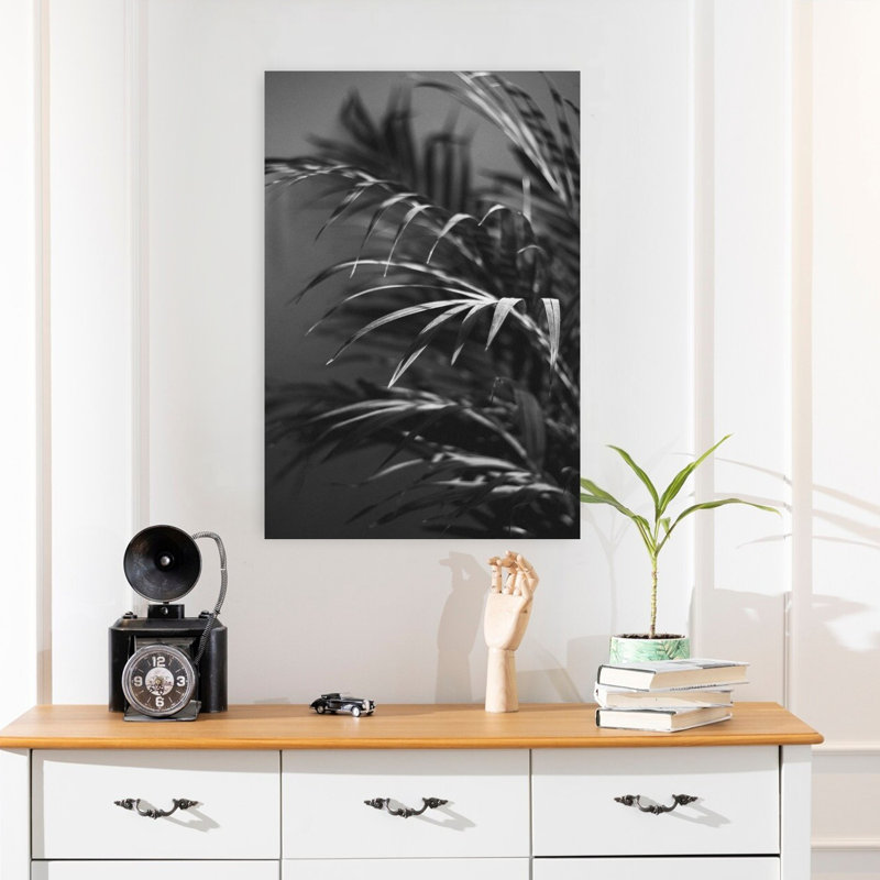 Art contemporain plante noire, H 24 po x l 16 po