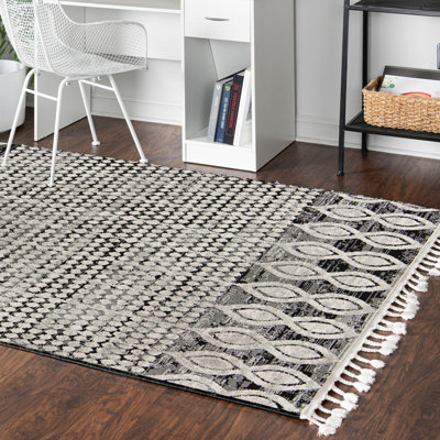 Brohdy Moroccan Indoor Rug