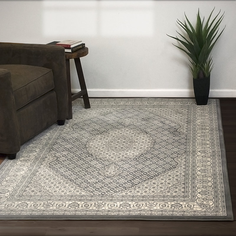 Tapis gris zone oriental Attell, Rectangle 3 pi 11 po x 5 pi 7 po