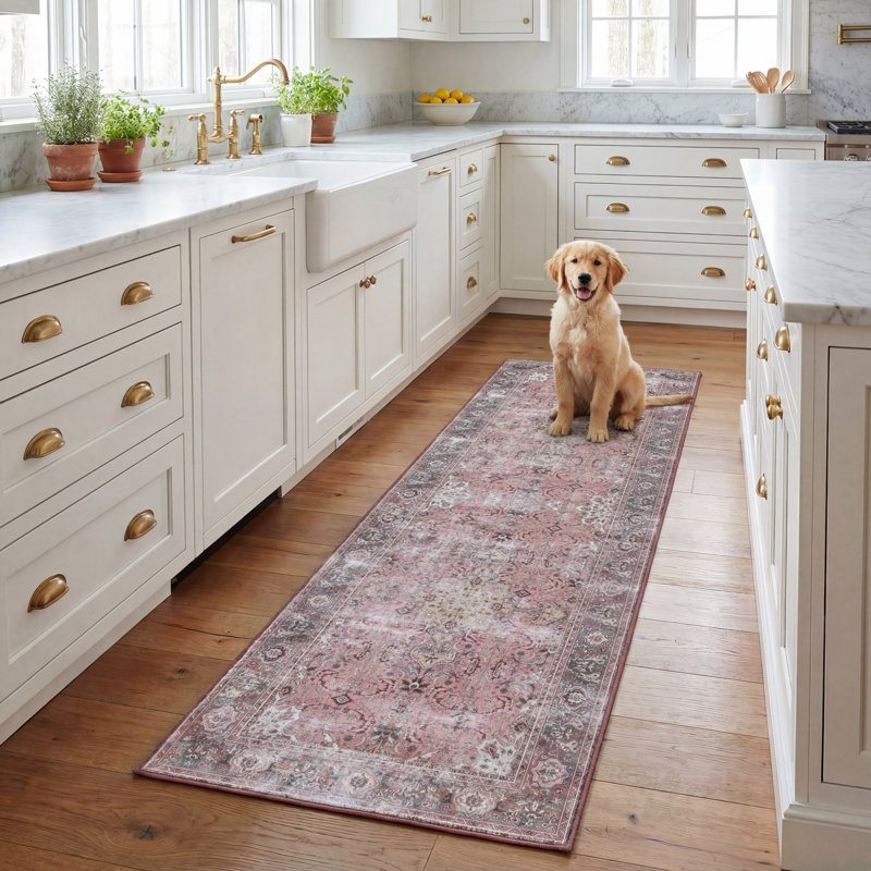 Gulick Oriental Area Rug in Pink/Beige, Runner 2'6" x 8'