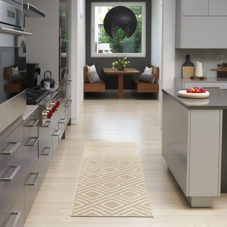 Tapis d'intérieur taupe Ebern Designs Garp