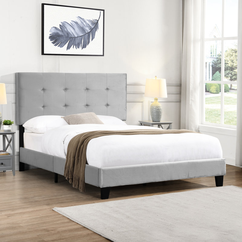 Structure de lit plateforme tapissier en gris, lit double avec tête de lit, support de lattes en bois stable, sommier, base facile à assembler, sans sommier, lit gris avec limite de poids de 600 lb, ressort requis,