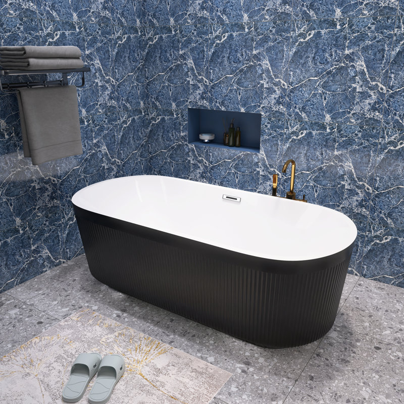 67'' x 31.5'' Freestanding Soaking Plastic / Acrylic Bathtub