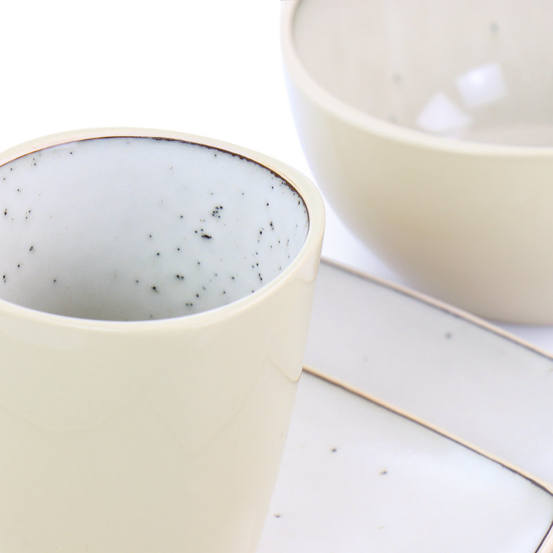 12 Piece Dinnerware Set, Service for 4