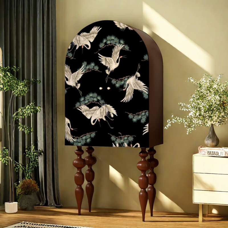 Armoire d'appoint, Noyer