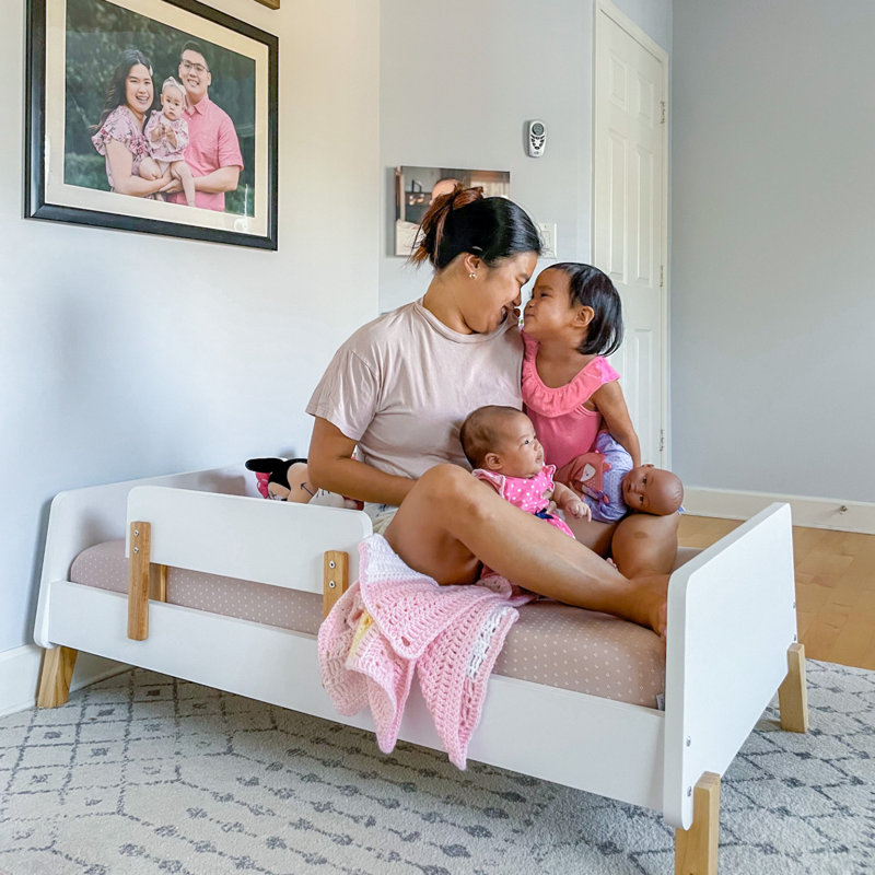 Dadada Muse Toddler Bed Fits Crib Mattress, White/Natural