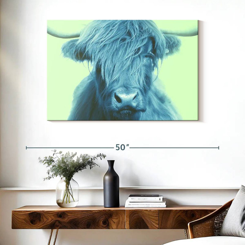 Brampt Highland Cow sur fond vert, H 26 po x l 39 po
