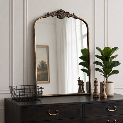 Miroir mural baroque français en arc, miroir décoratif orné vintage, miroir de sécurité anti-explosion HD pour chambre, entrée et salle de bain.