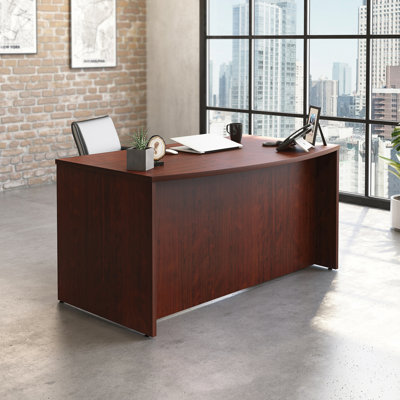 Bureau de direction Bowfront 60 po, finition rouge