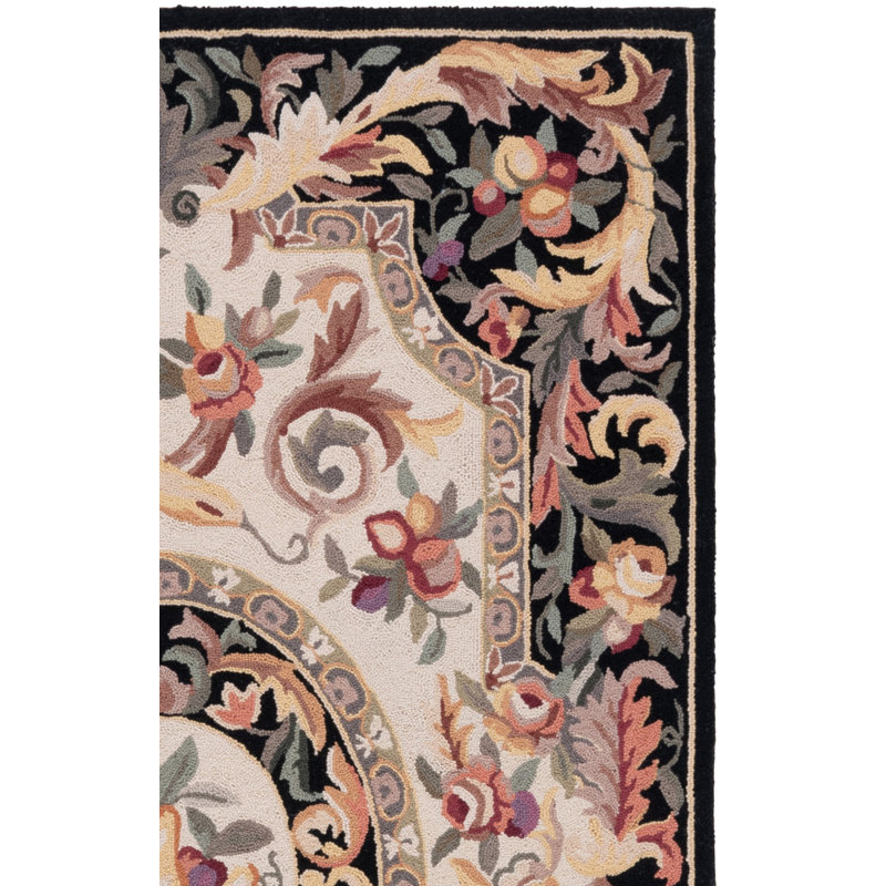 Tapis oriental en laine crocheté à la main Caleb, Rectangle 1 pi 8 po x 2 pi 6 po