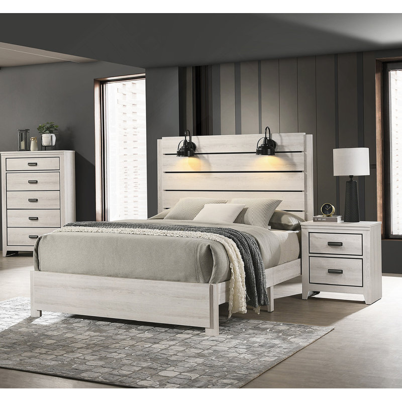 Queen Beds, Antique White, Queen