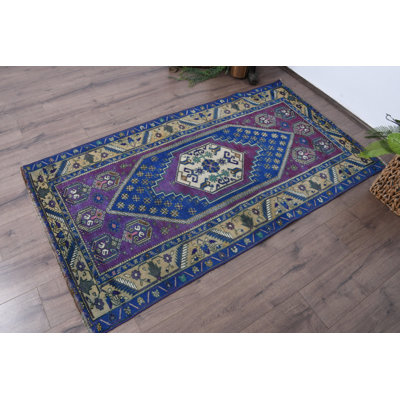 Tapis en laine bleu classique Classic