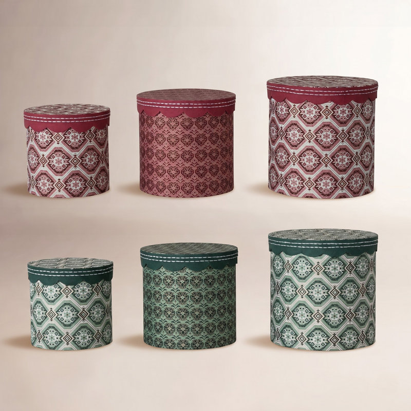 Paper Nesting Gift Boxes With Scalloped Lids
