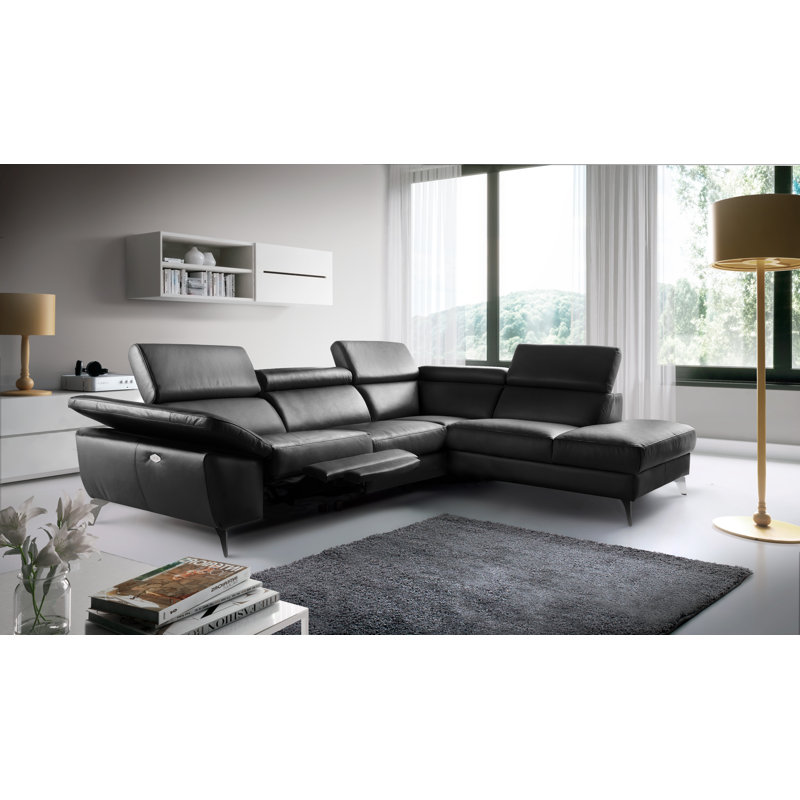 Power Reclining European Sectional with Adjustable Headrests & Armrest Veeha from Italian Leather Veeha, Orienté à droite