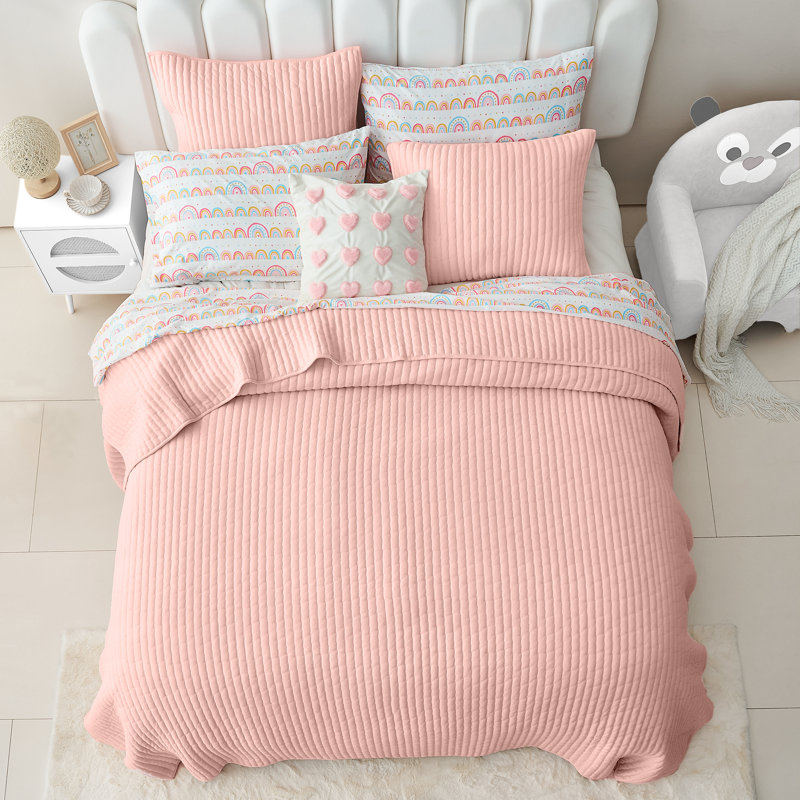 Queen Pink Polyester Jersey Knit Quilt Set