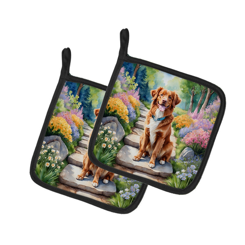Caroline's Treasures Floral Polyester Potholder Set