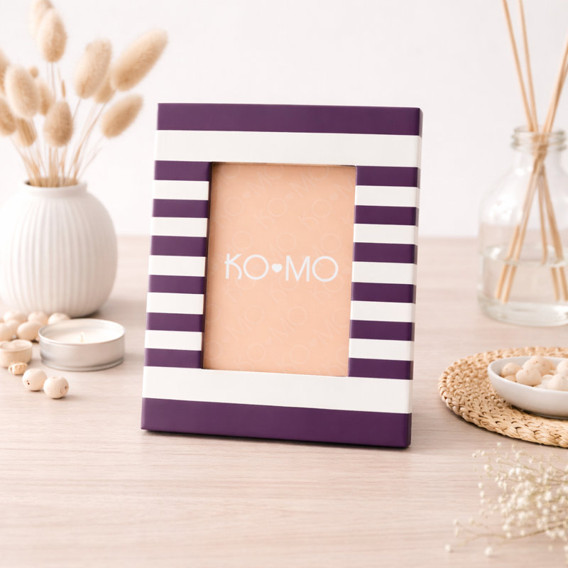 Picture Frame, Purple/White