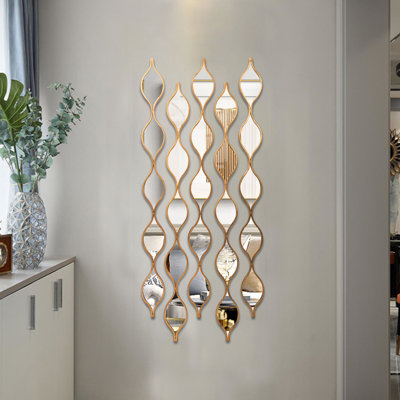 Doutre Wavy Wall Mirror