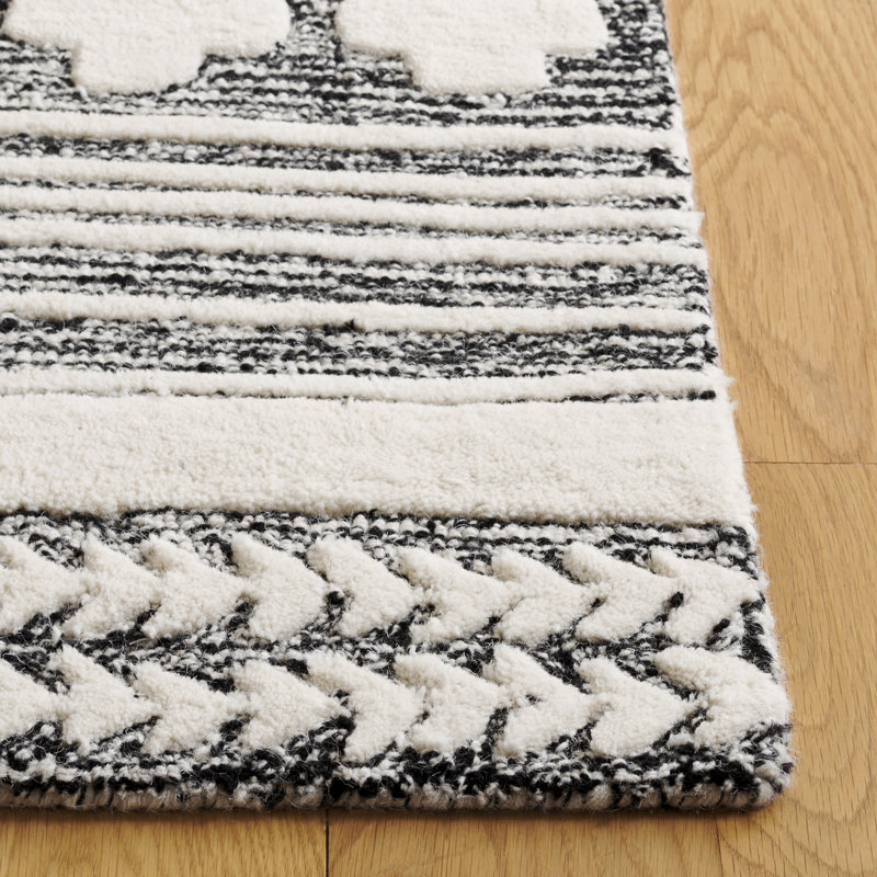 Tapis en laine / coton touffeté à la main Landrie en ivoire / noir Landrie, Rectangle 5 pi x 8 pi