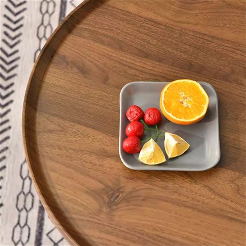 Table basse simple en bois massif