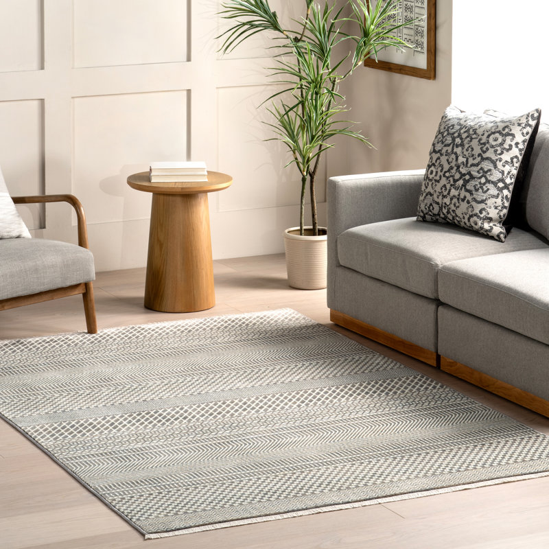 Lavender Geometric Fringe Area Rug, Rectangle 4' x 6'5"