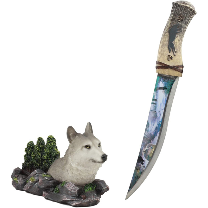 Figurines & Sculptures