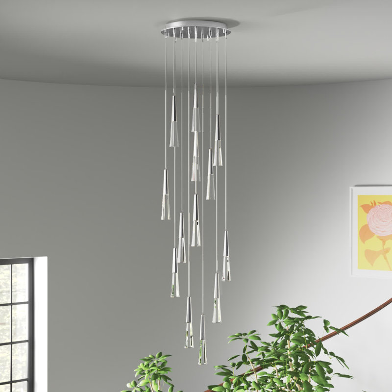 Lustre à niveaux unique / remarquable à 13 lumières Encino, Chrome poli