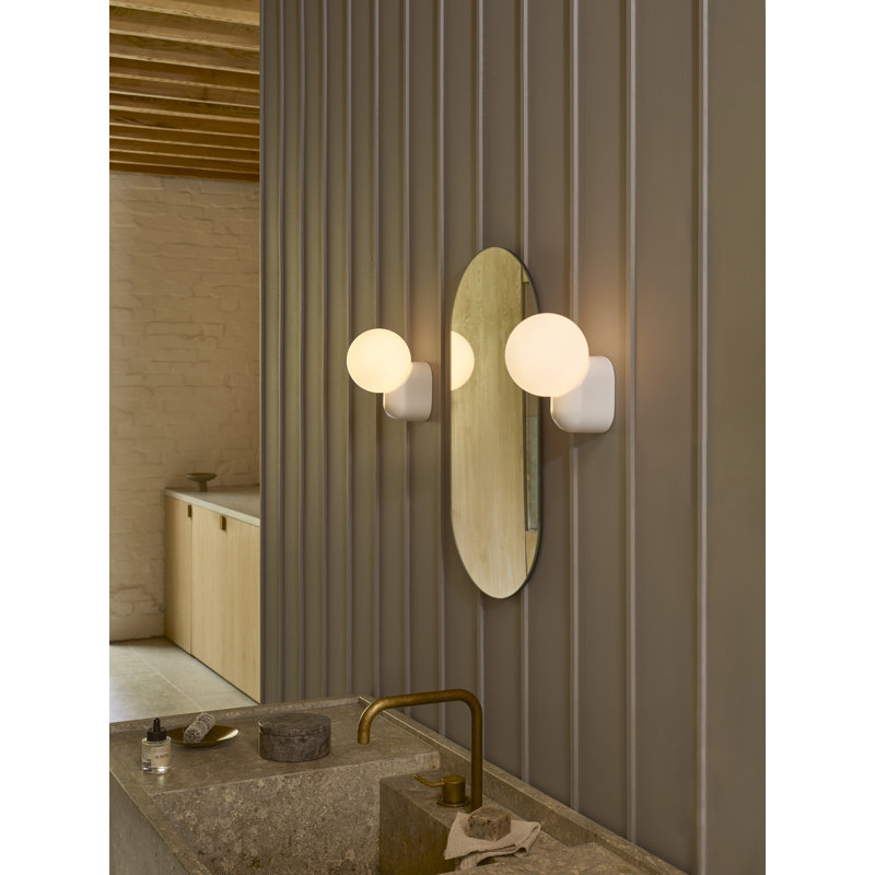 Lyra 1 - Light Bath Sconce