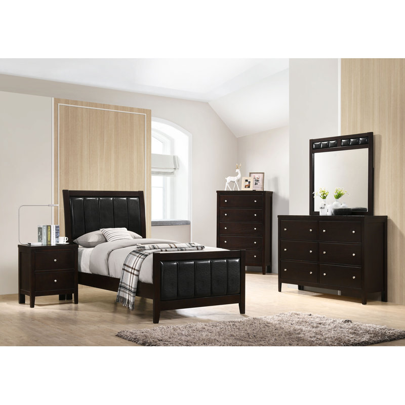 Ensemble de chambre à coucher 4 pièces Carlton Eastern Cappuccino, Simple