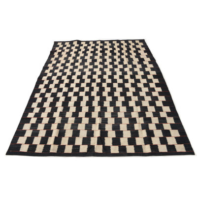 Tapis noir et blanc Ohlson