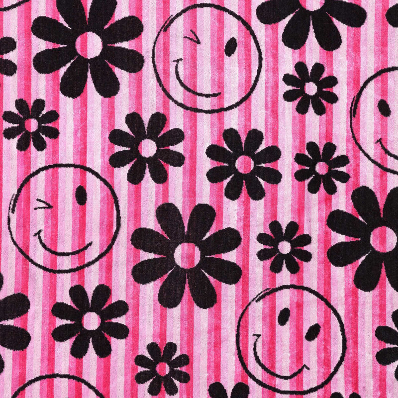 Betsey Johnson Smiley Daisy Pink Beach Towel, Smiley Daisy Pink
