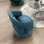 Fauteuil d'appoint pivotant rembourré en velours bleu sarcelle foncé, structure en bois massif, élément de mobilier élégant, bois, sport de glace