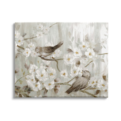 «Birds On Spring Blossom Tree Branches Farmhouse», peinture sur toile tendue par Nan