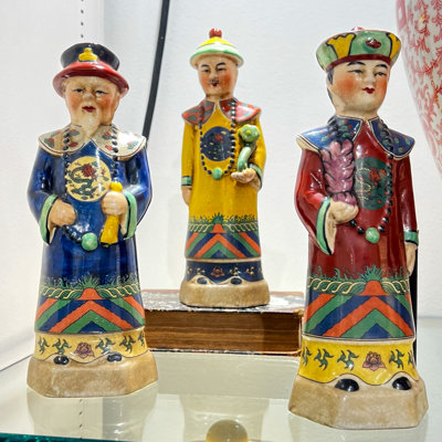 People Figurines & Sculptures