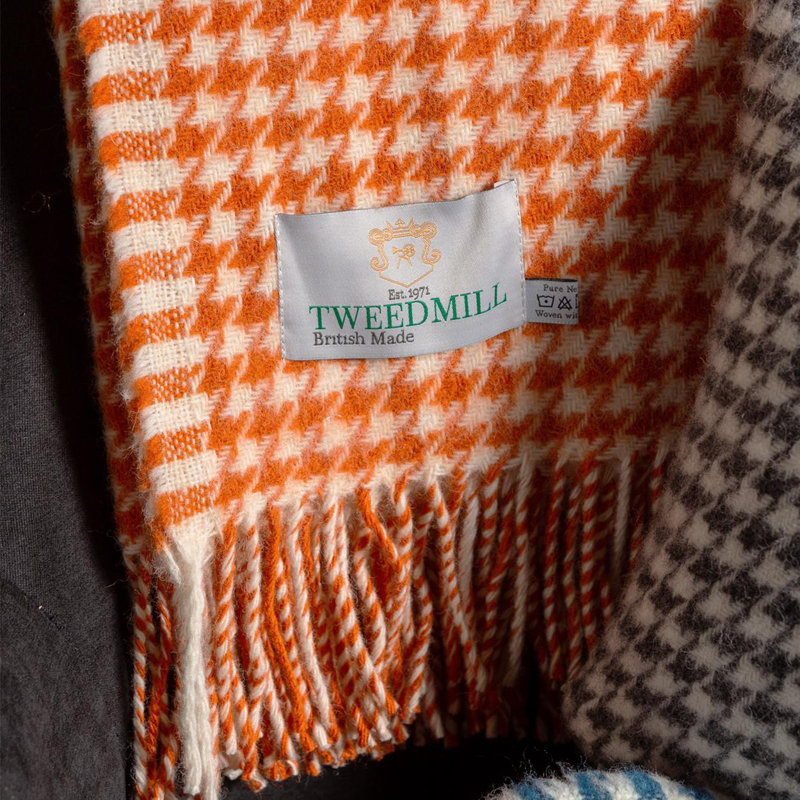 Lifestyle Houndstooth Throw - 140X183cms Tweedmill Blanket, Pumpkin