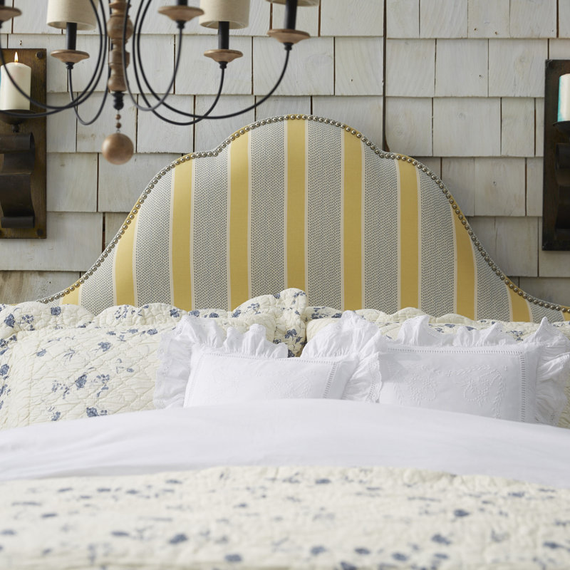 Primrose Quilt, Queen Quilt + 2 Standard Shams