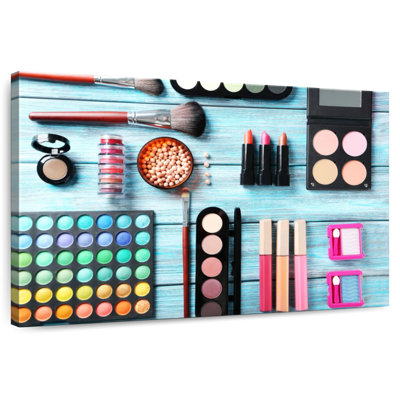 Maquillage de Sh Shillworth