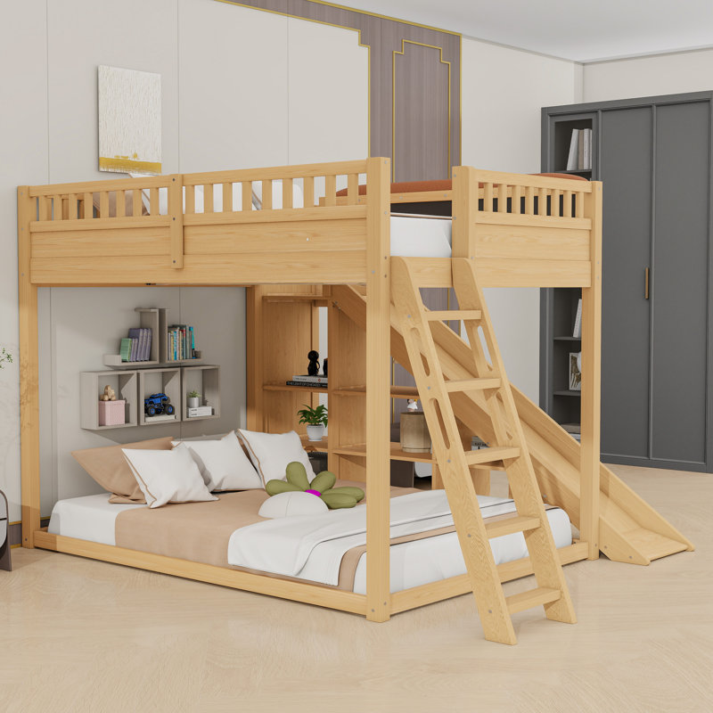Lit mezzanine avec glissoire, échelle et tablettes de rangement, Grand lit, Naturel