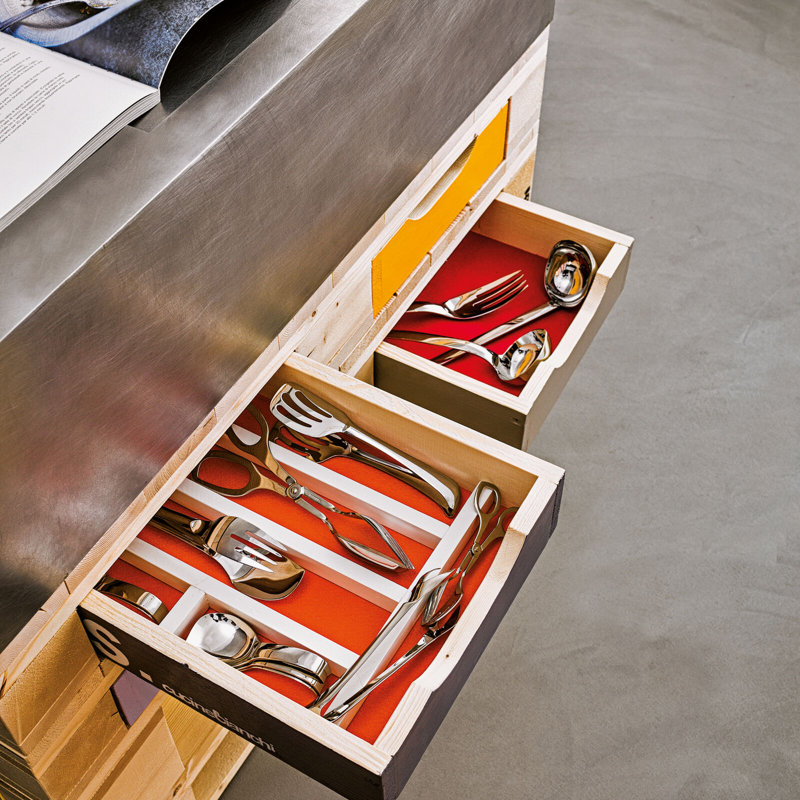 Living Stainless Steel Serving Piece