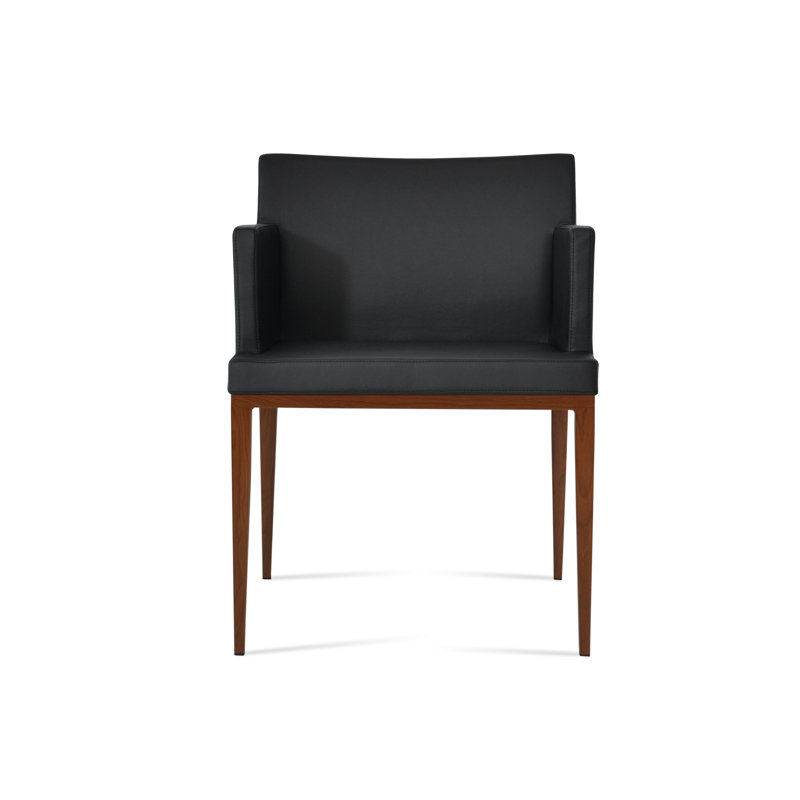 Chaise avec accoudoirs à dossier rembourré Soho, Crème PPM, Noyer
