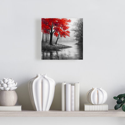 Arbres rouges et lac | Toile grise pour décoration intérieure