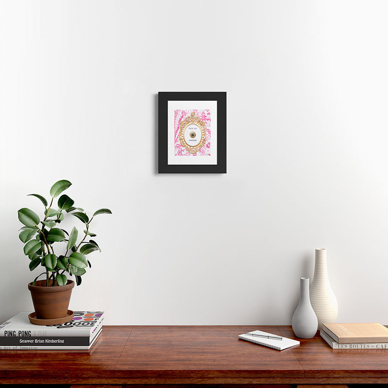 «Lisa Golightly Press For Champagne», reproduction d'art encadrée, Noir, H 14 po x l 11 po