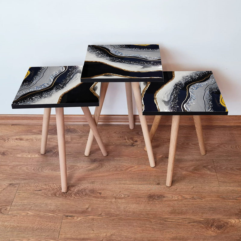 Ensemble de 3 tables gigognes élégantes, motif abstrait en marbre, blanc / noir / gris | 100% panneau de fibres à densité moyenne avec pieds en bois de hêtre | Grande table: 13,8 x 20,5 x 13,8 po, moyenne: 13,8 x 18,5 x 13,8 po, plus petite: 13,8 x 16,5 x 13,8 po | Parfait pour le salon et la décoration moderne