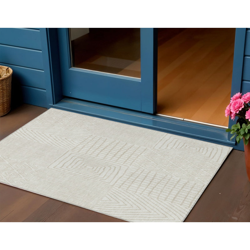 HomeRoots 3' X 5' Ivory And Beige Geometric Washable Indoor Outdoor Area Rug