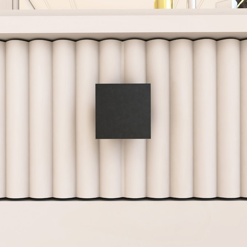 Bureau moderne avec miroir