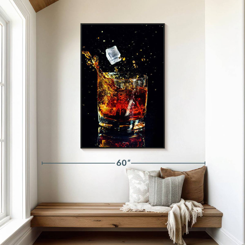 Whisky glacé, 31 po x 46 po, Cadre flottant noir