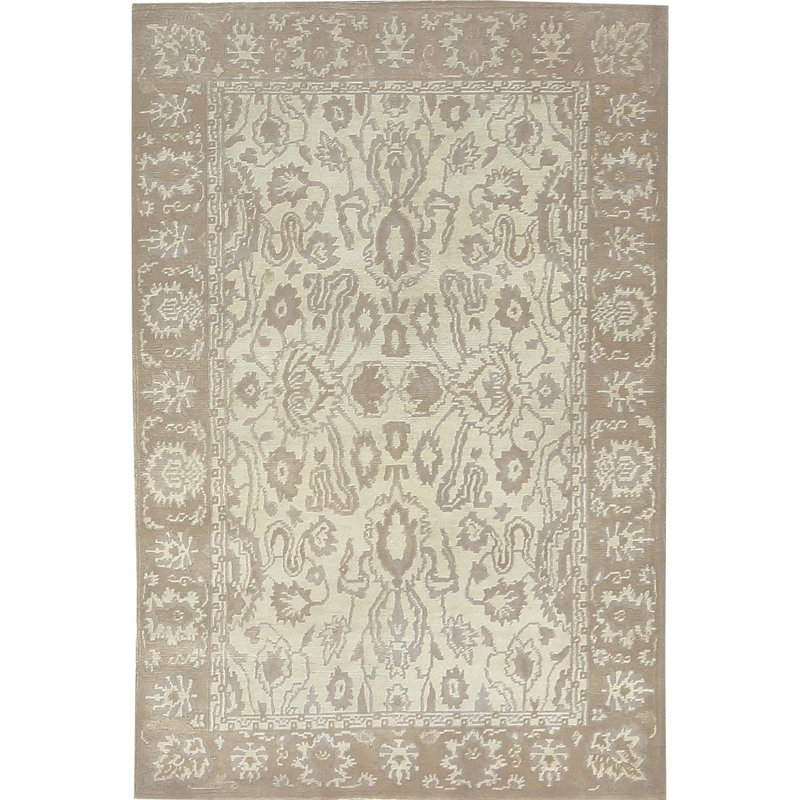 Tapis ivoire noué à la main de haute qualité