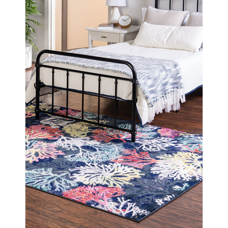 Tapis à imprimé animal Ooltewah, Rectangle 5 pi 3 po x 8 pi