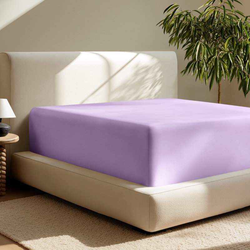 24" Extra Deep Pocket Microfiber Fitted Sheet, Queen Fitted Sheet, Lavender
