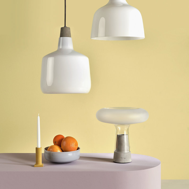 Luminaire suspendu Mono transparent avec douille en béton, Blanc opale